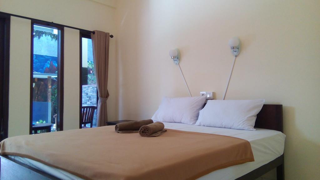 Jenny Bunker Homestay Kuta Lombok Exterior foto